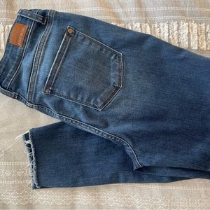 Judy Blue Frey bottom